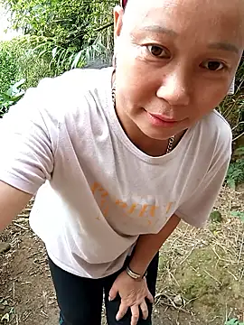 yaja-chan - Yaja-chan's free webcam - UK Sex Cams