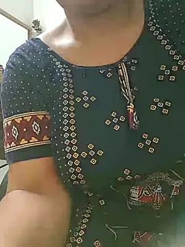 angel_ridhi webcam