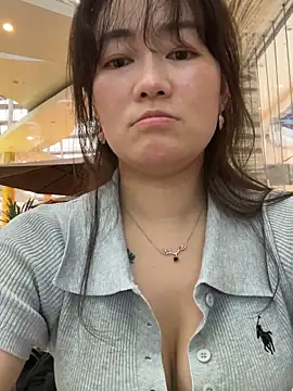 Molly-xiao webcam