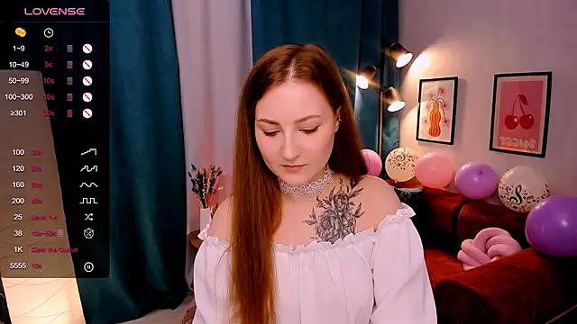 velvet_cherry_ webcam