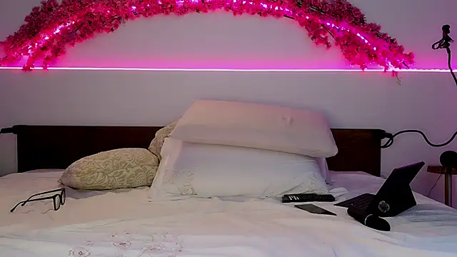 LeylaRosse webcam