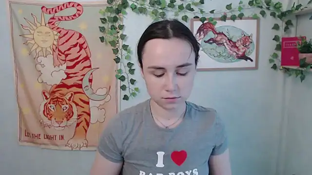VeryVeryVeryShy_ webcam
