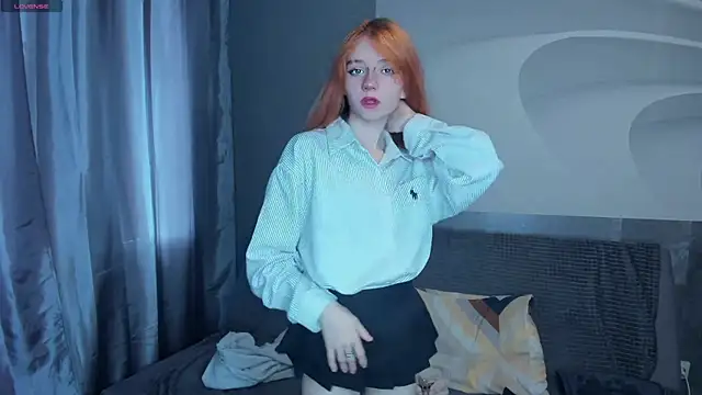 TarynPalek webcam