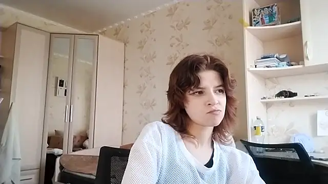 LowkeyIndigo webcam