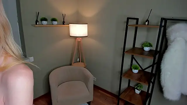PlushyMood webcam