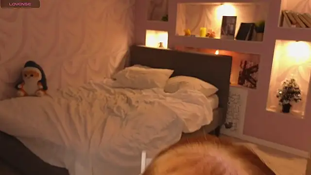 EthalCarlsqq webcam