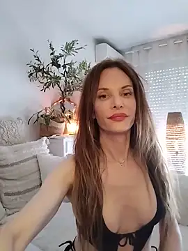 Luna_Kitanna webcam