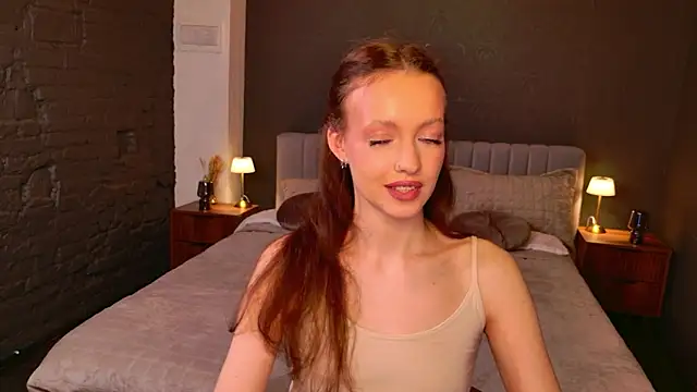 SallyPinkman webcam