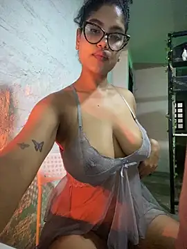 Kittybrown18 webcam