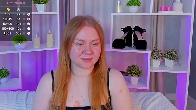 AlexaaBee webcam