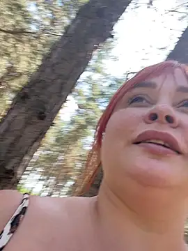LadyDreams11 webcam