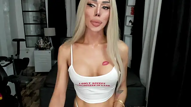 Forever_MissCandace webcam