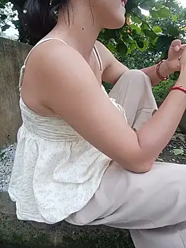 linda_bae00 webcam