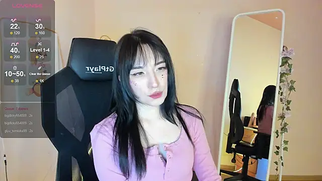 AliceeinWonderlanddd webcam