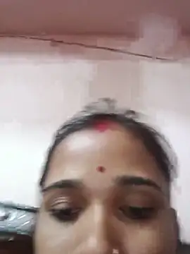 Deepjakolirr webcam