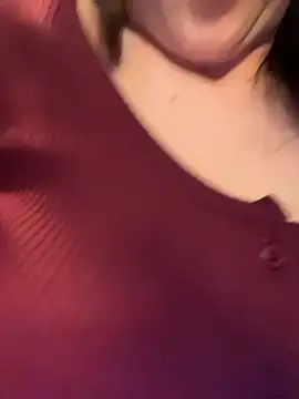 Holly_Play webcam