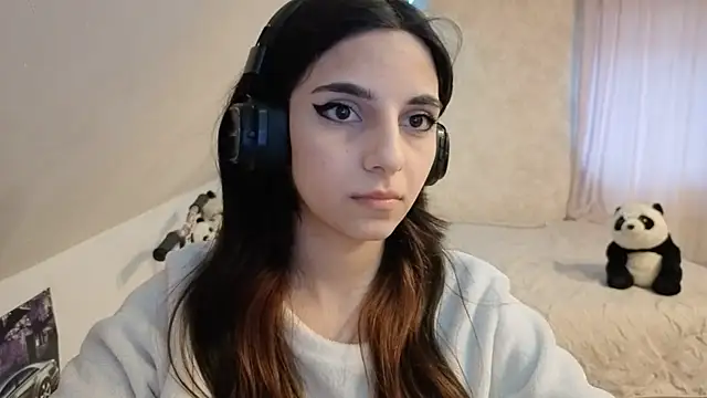 Blissmissataeses webcam