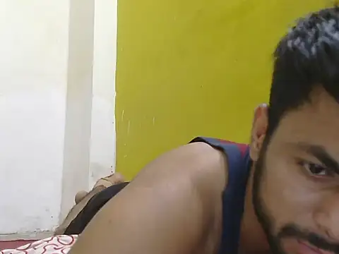 Stubborndesiboy webcam