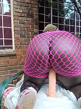 DarkQueen_94 webcam