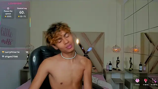 Anyelo_Twink webcam