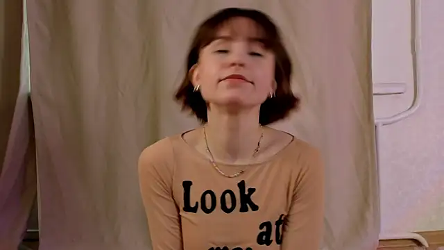 VelvetCaress webcam