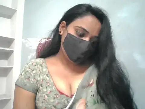 Rathi-priyaa webcam