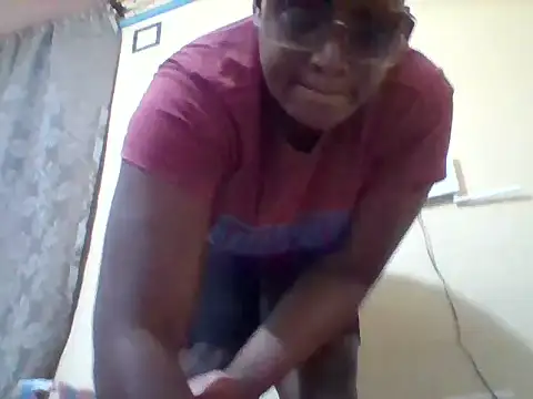Nasty-pie1 webcam