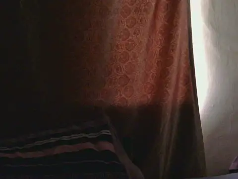cee_queen webcam