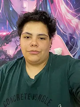 Hailey_Curvy webcam
