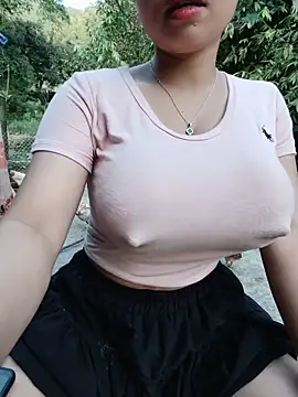Rubyy_Nk webcam