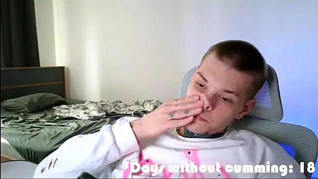 DENIS_HERE webcam