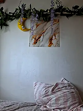 Nika_aa webcam