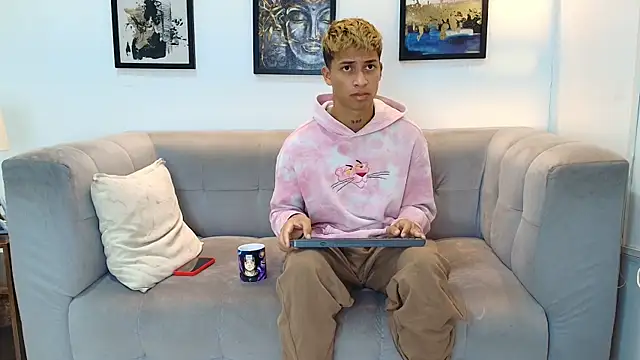 GOLD_BOYS webcam