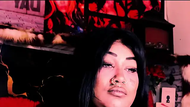 indian_dreamgirl webcam