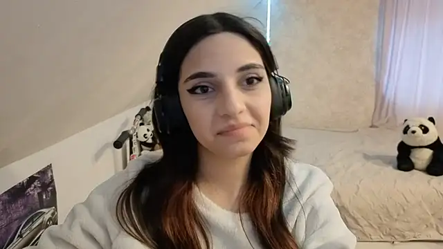 Blissmissataeses webcam