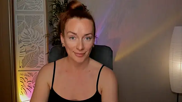 RebeccaMartinez webcam