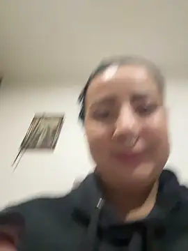 Abril_Luv webcam