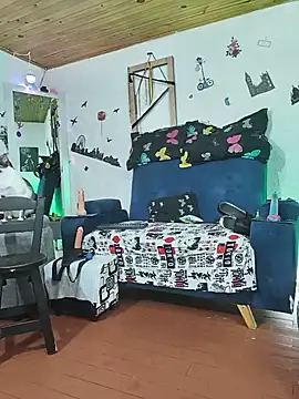 keila_j webcam