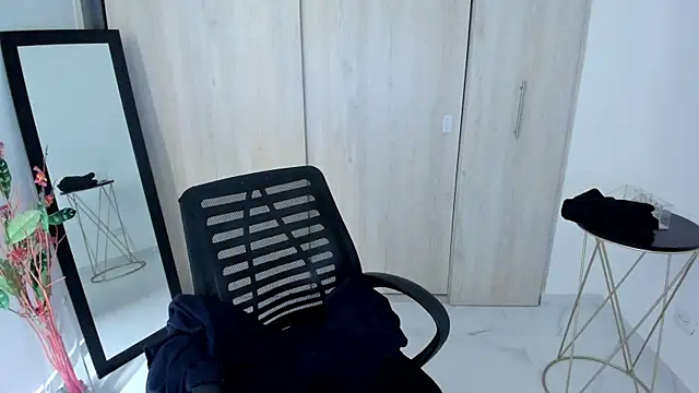Adele_Sweett webcam