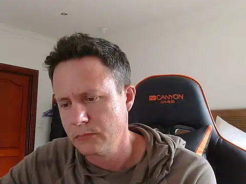 TroyDieselXXX webcam