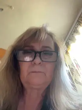 Irina2909@xh webcam