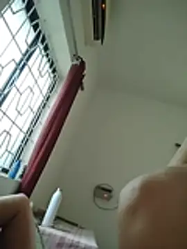 NakedMILFx