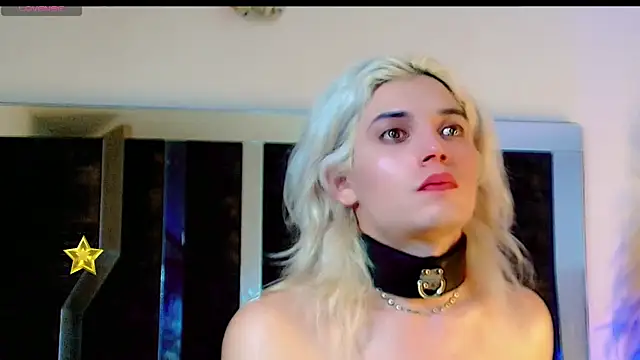 honey_skin webcam