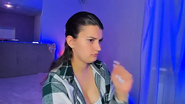 Laura_Leee webcam