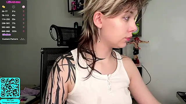 MadalynNosel webcam