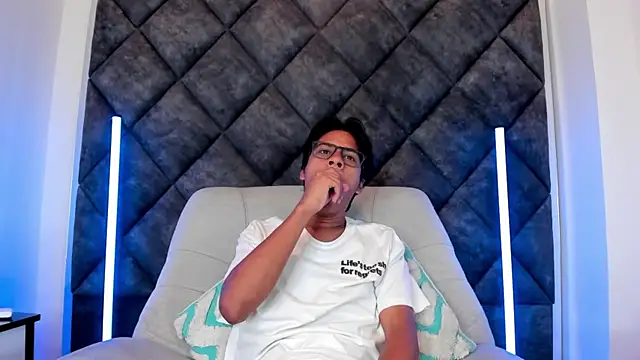 LiamKron webcam