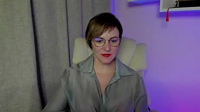 feliziaDesire webcam