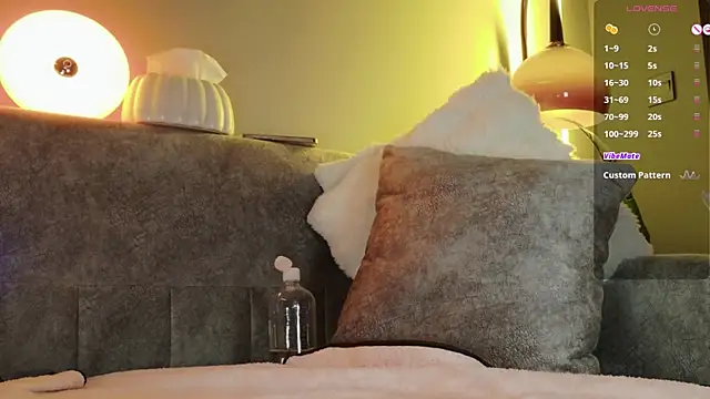 itsjoy_universex webcam