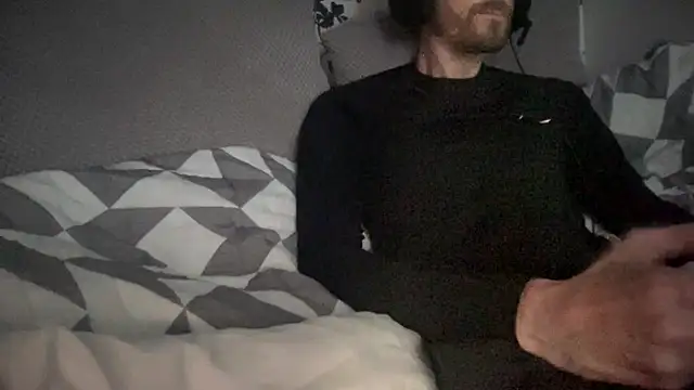 Big8inchUncutCock webcam
