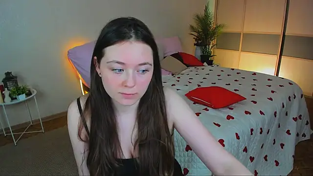 AlluringLookk webcam